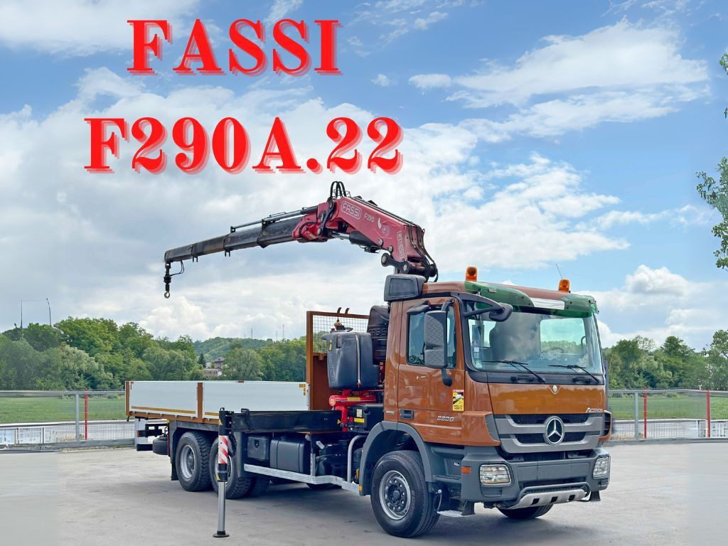 Mercedes-Benz ACTROS 3336 * FASSI F290A.22 + FUNK / 6x4 * TOP - Kamion sa dizalicom: slika 1 Mercedes-Benz ACTROS 3336 * FASSI F290A.22 + FUNK / 6x4 * TOP - Kamion sa dizalicom: slika 1