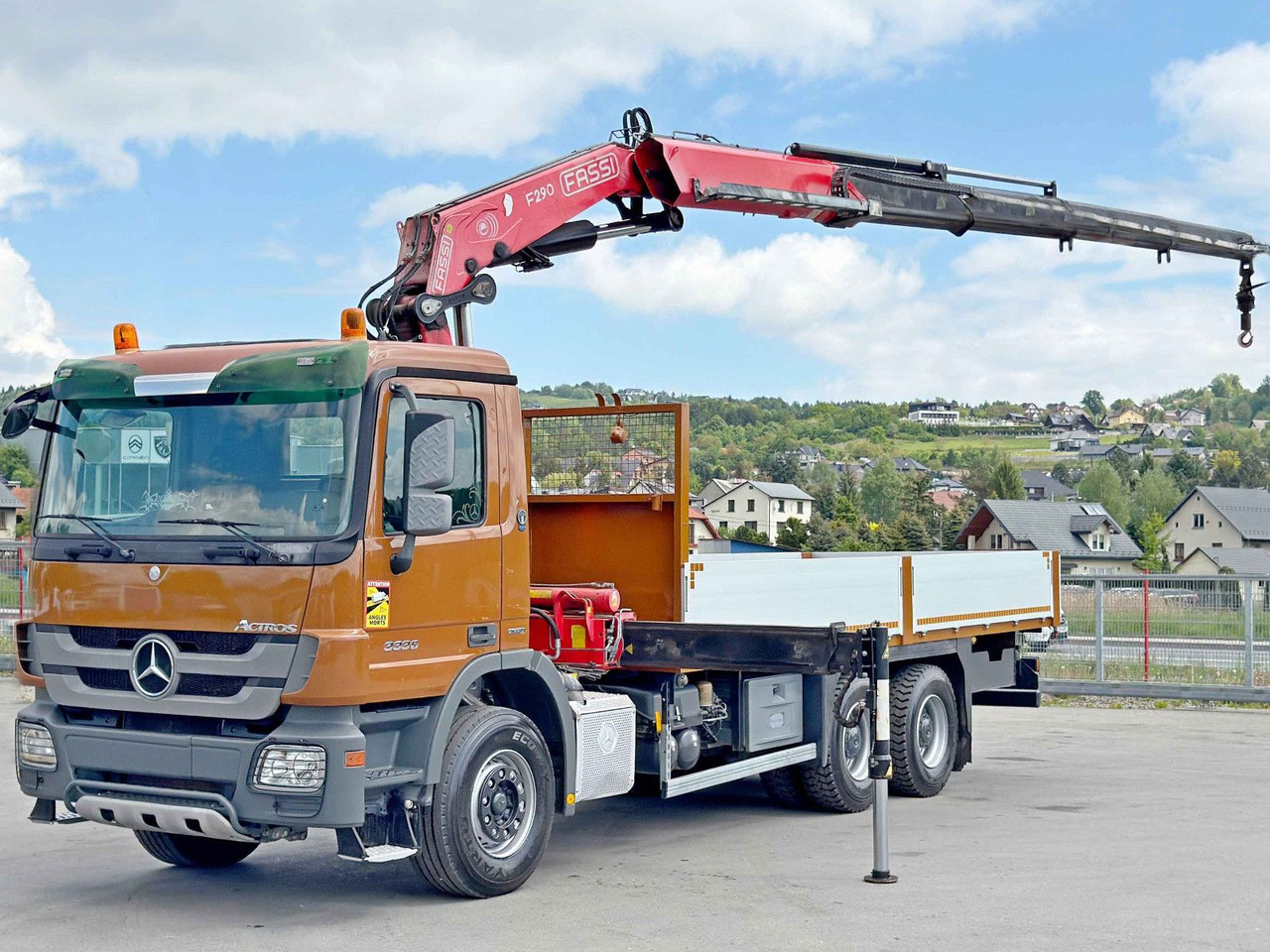 Mercedes-Benz ACTROS 3336 * FASSI F290A.22 + FUNK / 6x4 * TOP - Kamion sa dizalicom: slika 2 Mercedes-Benz ACTROS 3336 * FASSI F290A.22 + FUNK / 6x4 * TOP - Kamion sa dizalicom: slika 2