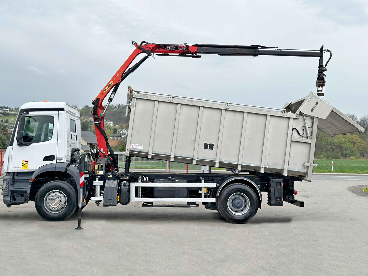 Mercedes-Benz AROCS 1830* KIPPER 5,00m * PK 7.501 SLD A + FUNK - Istovarivač, Kamion sa dizalicom: slika 5 Mercedes-Benz AROCS 1830* KIPPER 5,00m * PK 7.501 SLD A + FUNK - Istovarivač, Kamion sa dizalicom: slika 5