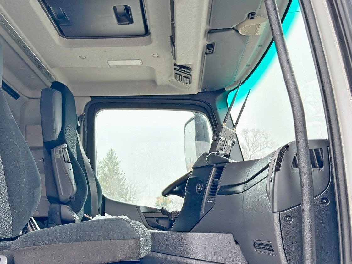 Mercedes-Benz AROCS 3743 * Betonpumpe + FUNK * 8x4 * TOP Mercedes-Benz AROCS 3743 * Betonpumpe + FUNK * 8x4 * TOP: slika 10 Mercedes-Benz AROCS 3743 * Betonpumpe + FUNK * 8x4 * TOP Mercedes-Benz AROCS 3743 * Betonpumpe + FUNK * 8x4 * TOP: slika 10