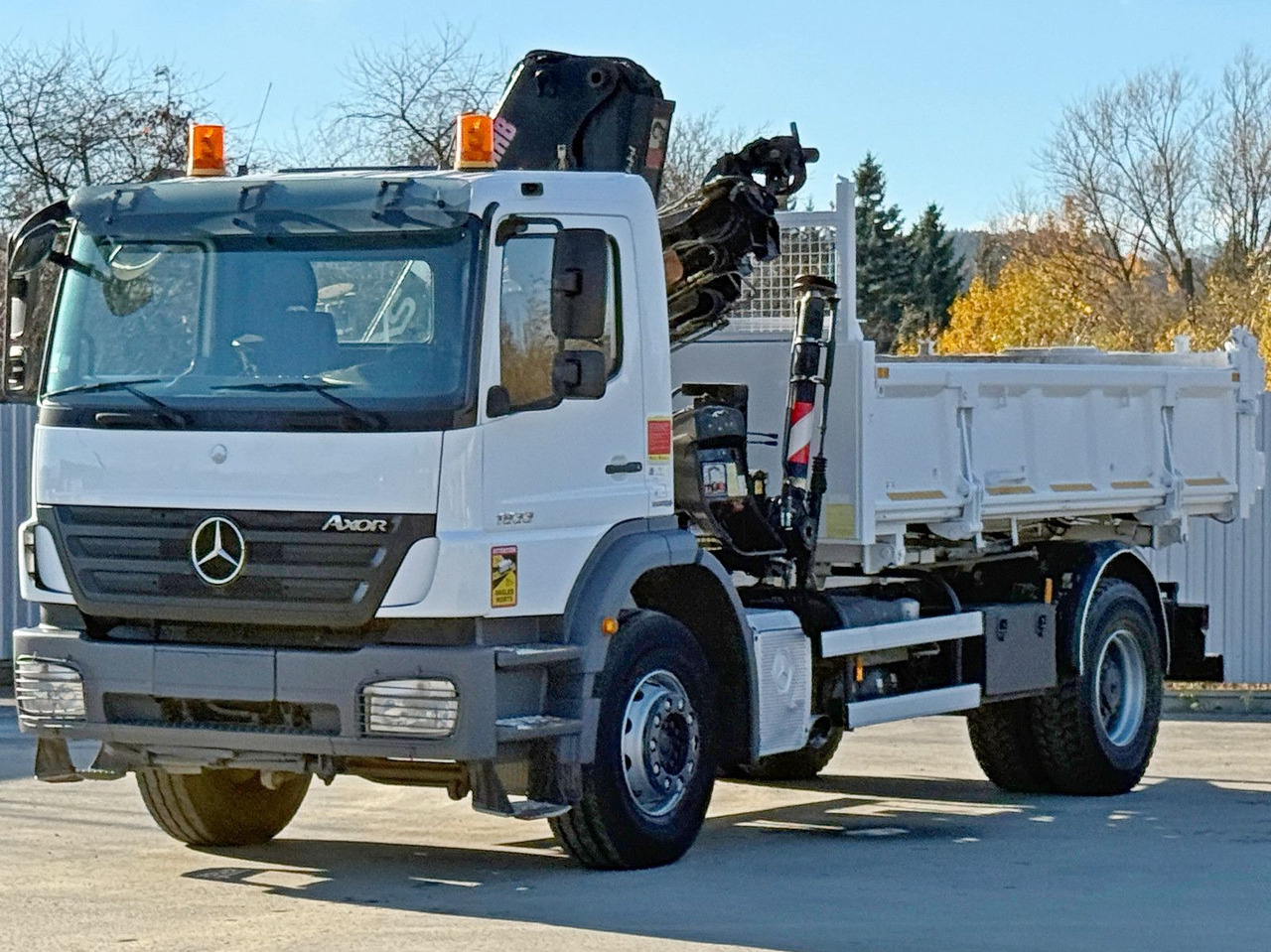 Mercedes-Benz AXOR 1833 * HIAB 144 B - 3 HIDUO + FUNK * TOP - Istovarivač, Kamion sa dizalicom: slika 5 Mercedes-Benz AXOR 1833 * HIAB 144 B - 3 HIDUO + FUNK * TOP - Istovarivač, Kamion sa dizalicom: slika 5
