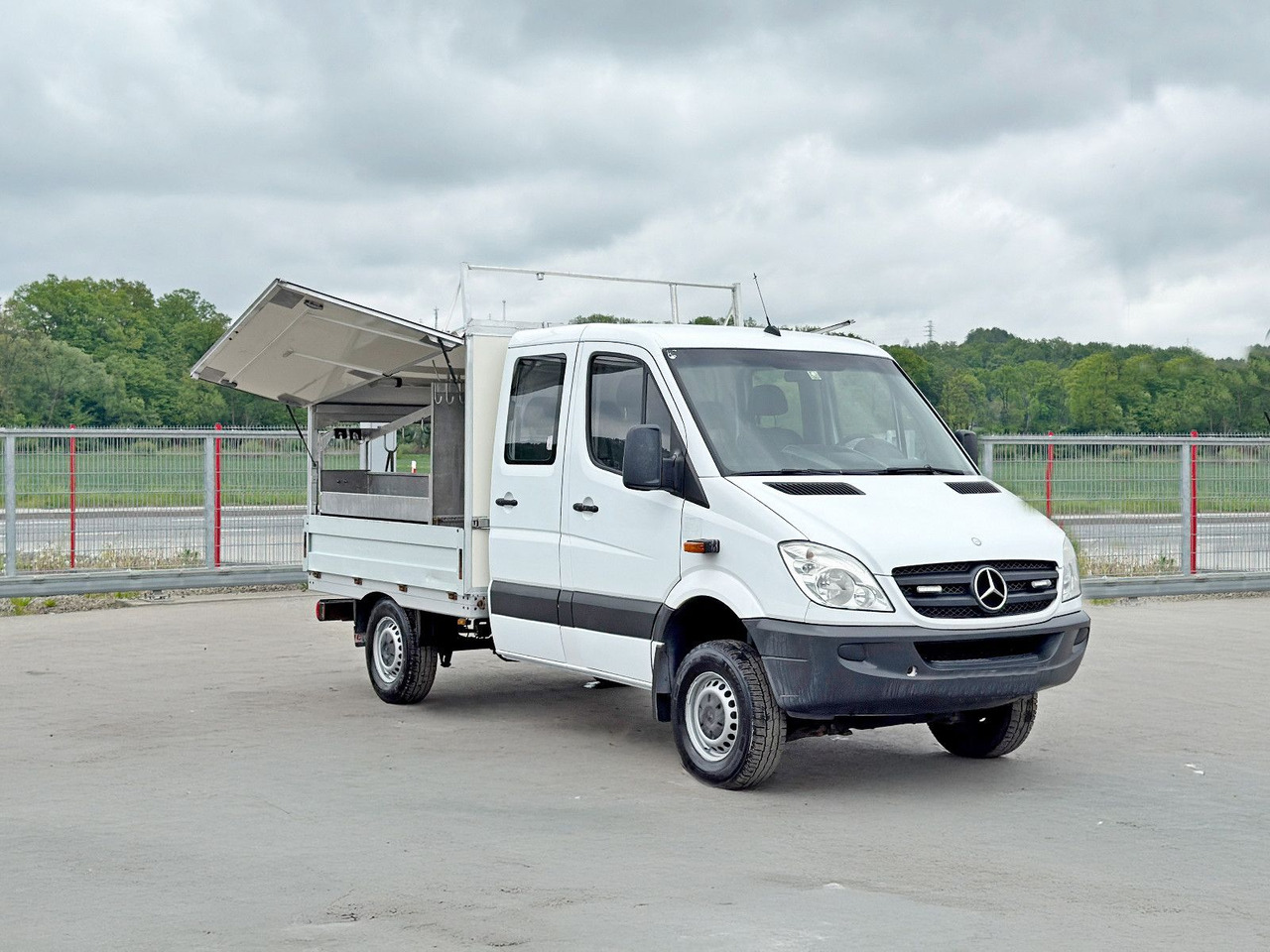 Mercedes-Benz Sprinter 514 CDI Kipper 2,75 m * Doppel Kabine! - Dostavno vozilo istovarivač: slika 3 Mercedes-Benz Sprinter 514 CDI Kipper 2,75 m * Doppel Kabine! - Dostavno vozilo istovarivač: slika 3