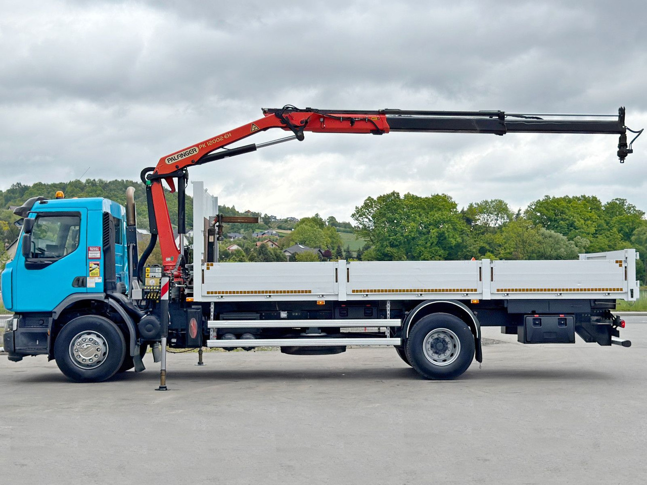 Renault C 320 * PK 12002 EH A + FUNK * TOPZUSTAND - Kamion sa dizalicom: slika 5 Renault C 320 * PK 12002 EH A + FUNK * TOPZUSTAND - Kamion sa dizalicom: slika 5