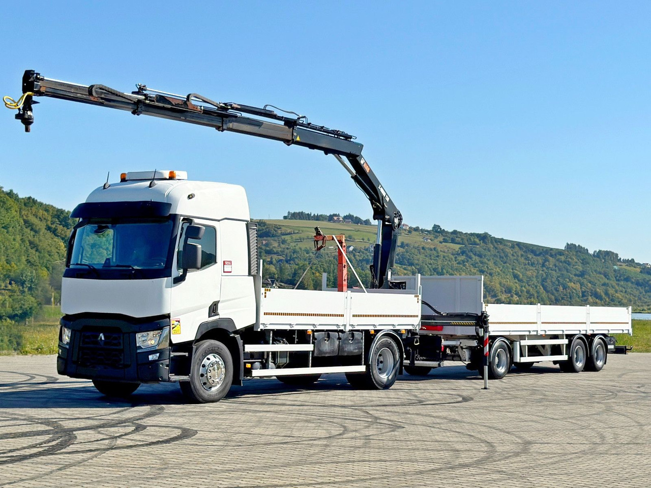 Renault C 440* HIAB X-HIDUO 138 B-3 + FUNK + Anhänger - Kamion sa dizalicom: slika 2 Renault C 440* HIAB X-HIDUO 138 B-3 + FUNK + Anhänger - Kamion sa dizalicom: slika 2