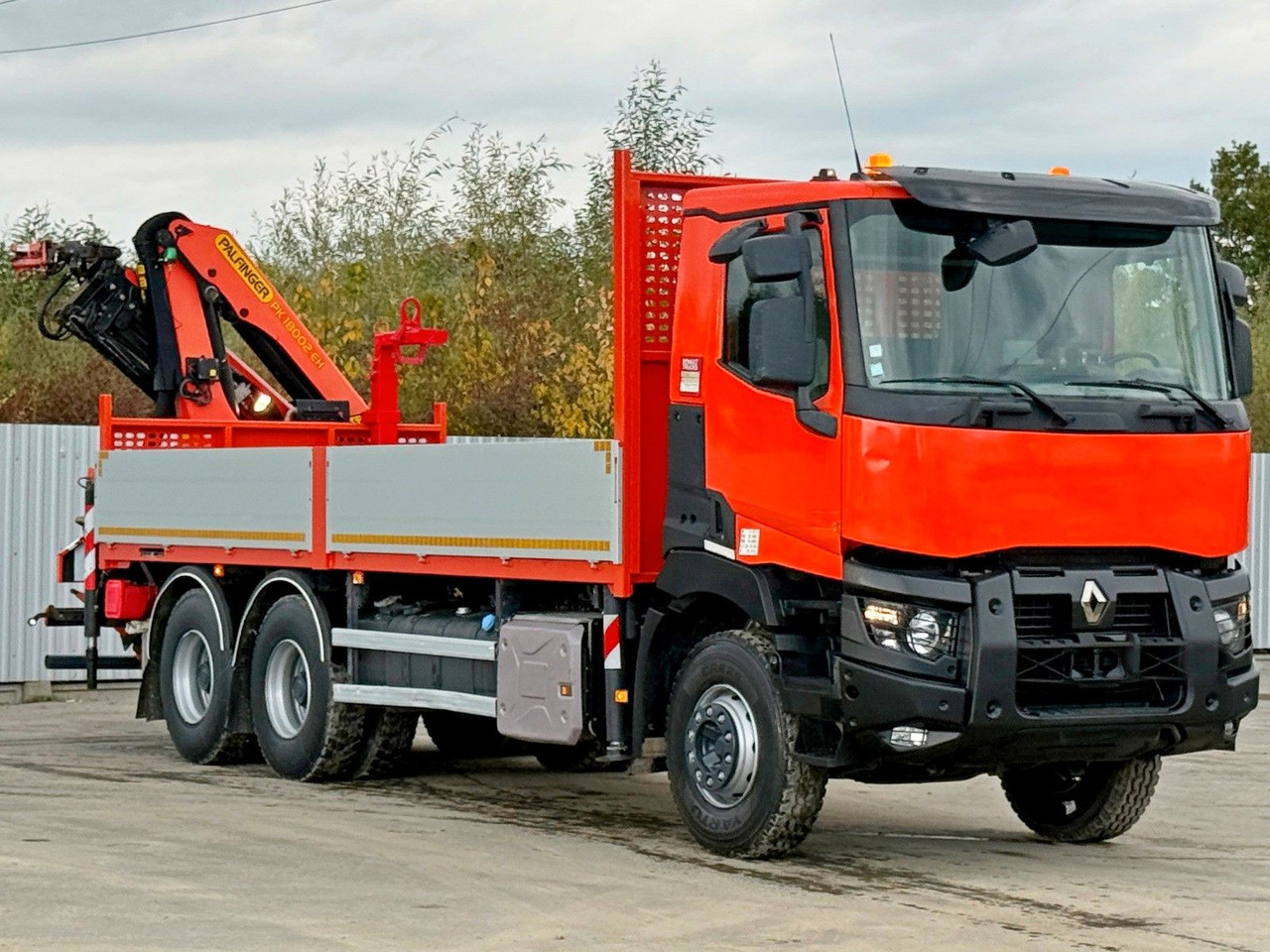 Renault C430 * PALFINGER PK 18002 - EHC + FUNK/ 6x4 - Kamion sa dizalicom: slika 4 Renault C430 * PALFINGER PK 18002 - EHC + FUNK/ 6x4 - Kamion sa dizalicom: slika 4