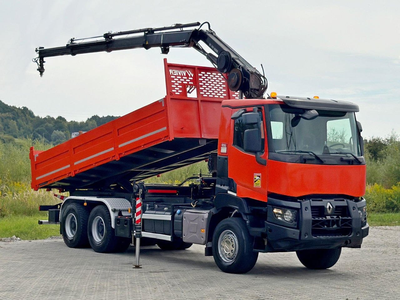 Renault K 380 * HIAB 144 BS - 3 HIDUO + FUNK * 6x4 * TOP - Kamion sa dizalicom: slika 2 Renault K 380 * HIAB 144 BS - 3 HIDUO + FUNK * 6x4 * TOP - Kamion sa dizalicom: slika 2