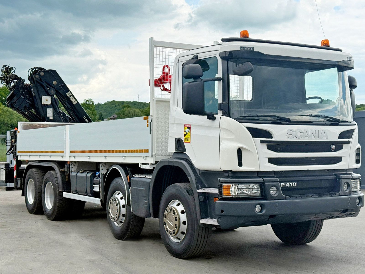 Scania P 410*PLATFORM 7,00m*HIAB 244 E-5 HIPRO+FUNK/8x4 Scania P 410*PRITSCHE 7,00m*HIAB 244 E-5 HIPRO+FUNK/8x4 - Kamion sa dizalicom, Kamion sa tovarnim sandukom: slika 3 Scania P 410*PLATFORM 7,00m*HIAB 244 E-5 HIPRO+FUNK/8x4 Scania P 410*PRITSCHE 7,00m*HIAB 244 E-5 HIPRO+FUNK/8x4 - Kamion sa dizalicom, Kamion sa tovarnim sandukom: slika 3