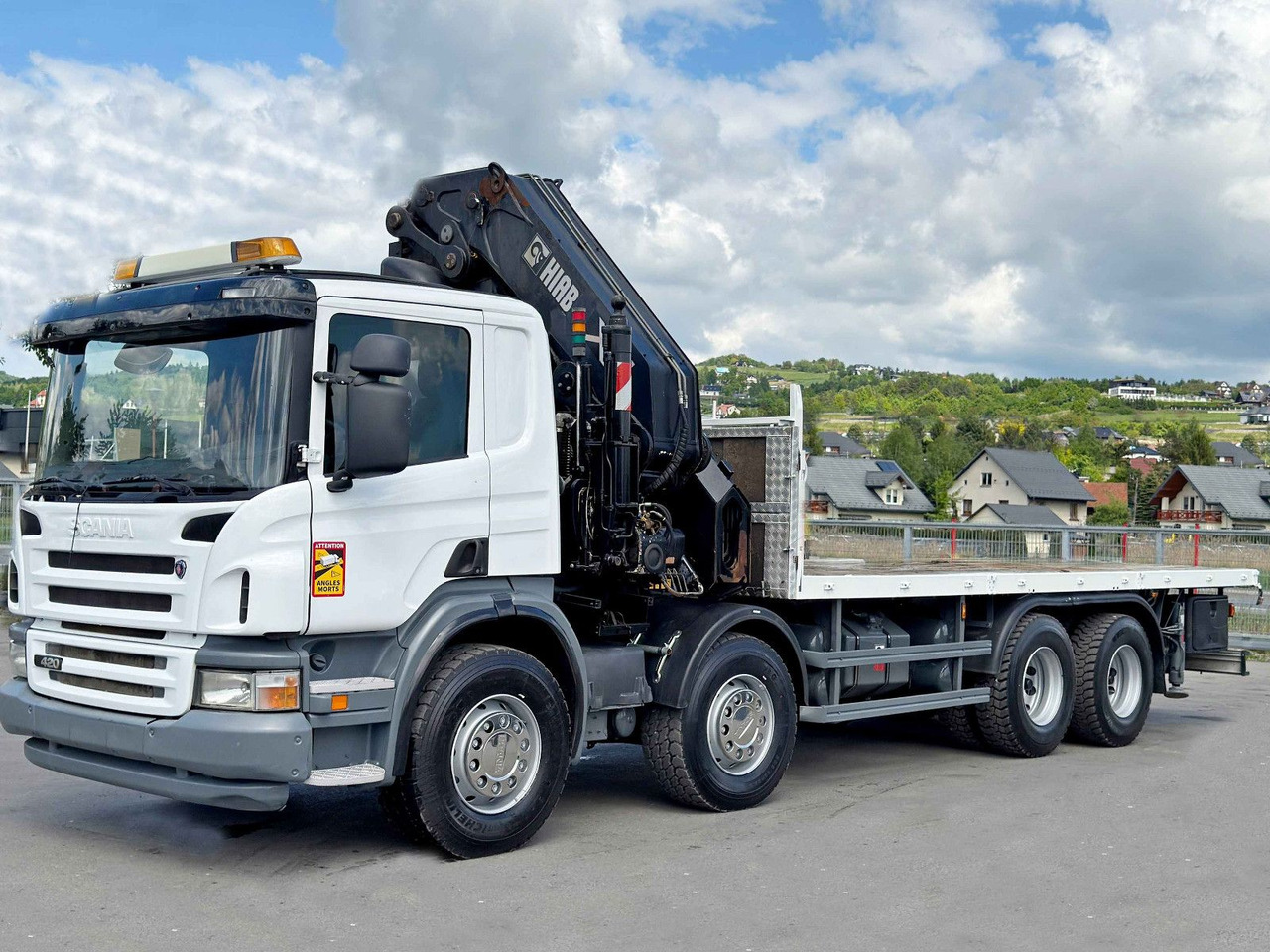 Scania P 420* PLATFORM 6,80m * HIAB 600 EP-5/FUNK * 8x4 - Kamion sa dizalicom: slika 4 Scania P 420* PLATFORM 6,80m * HIAB 600 EP-5/FUNK * 8x4 - Kamion sa dizalicom: slika 4
