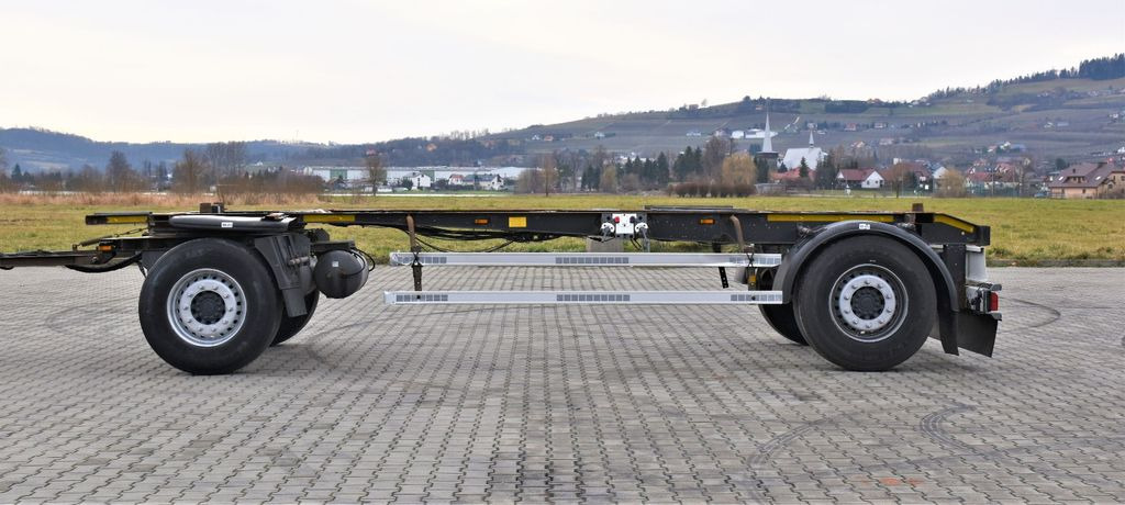 Schmitz Cargobull Anhänger 6,90m * TOPZUSTAND ! - Prikolica sa golom šasijom: slika 4 Schmitz Cargobull Anhänger 6,90m * TOPZUSTAND ! - Prikolica sa golom šasijom: slika 4