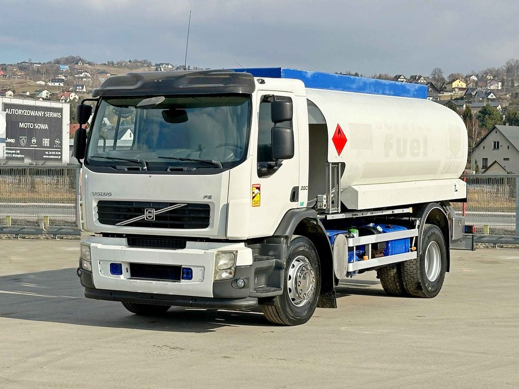 Volvo FE 280 * Tankwagen * TOPZUSTAND - Kamion cisterna, Kamion sa dizalicom: slika 2 Volvo FE 280 * Tankwagen * TOPZUSTAND - Kamion cisterna, Kamion sa dizalicom: slika 2