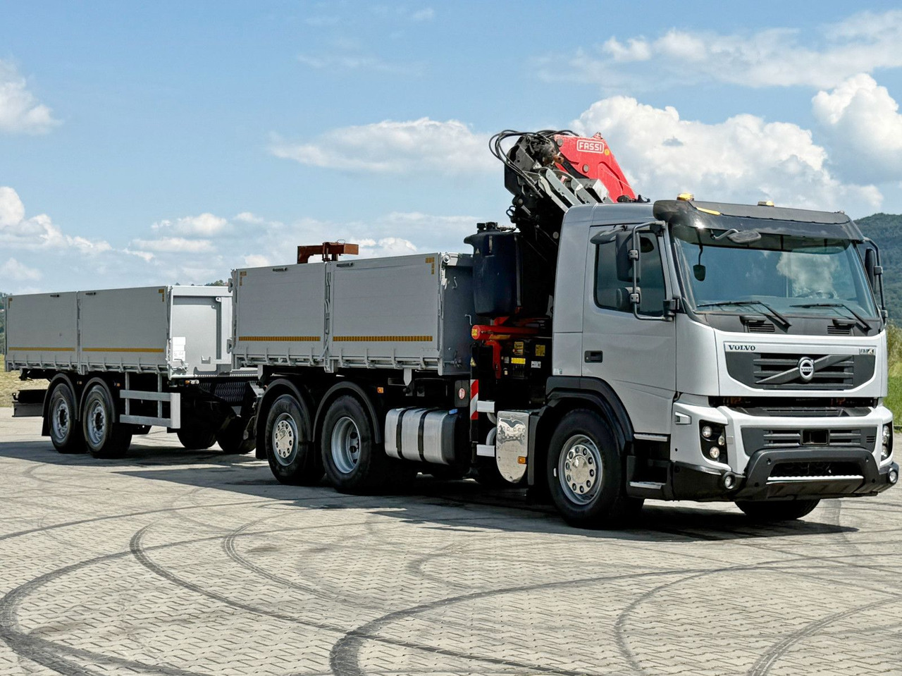 Volvo FMX 420* FASSI F275.2.25 + FUNK + Anhänger / TOP - Kamion sa dizalicom: slika 4 Volvo FMX 420* FASSI F275.2.25 + FUNK + Anhänger / TOP - Kamion sa dizalicom: slika 4