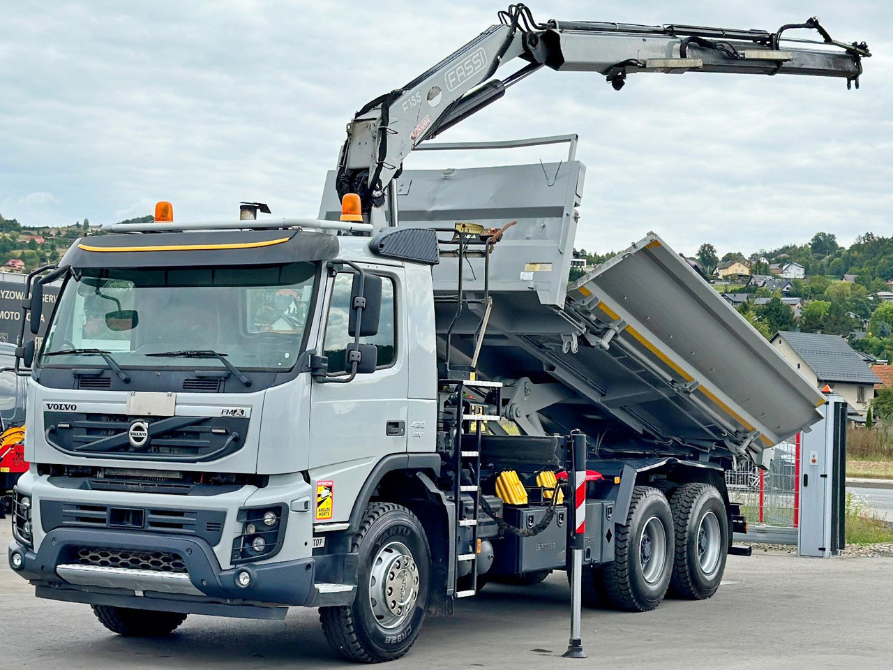 Volvo FMX 420 Kipper 5,10m *FASSI F155A.0.22+FUNK/6x4 - Istovarivač: slika 3 Volvo FMX 420 Kipper 5,10m *FASSI F155A.0.22+FUNK/6x4 - Istovarivač: slika 3