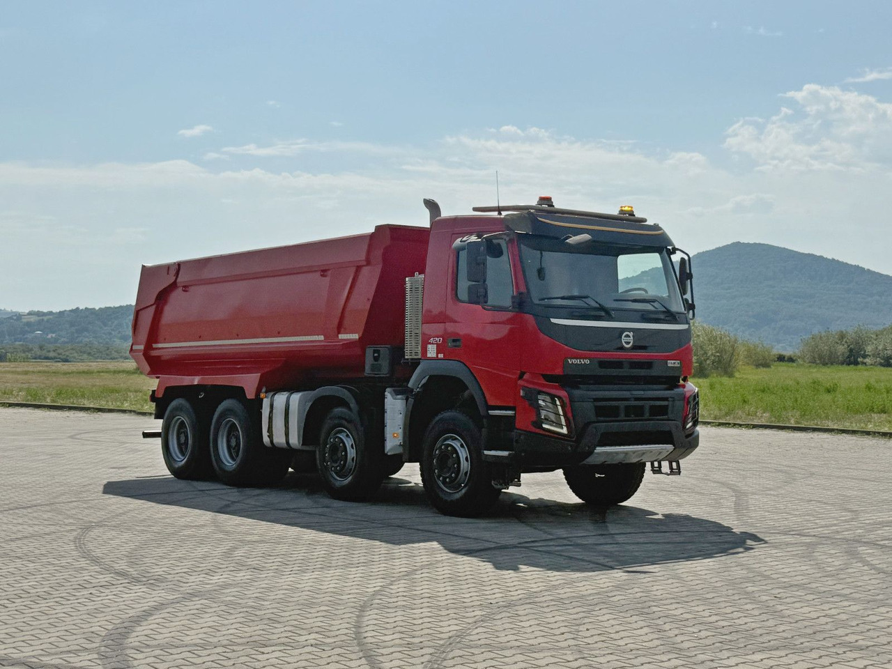 Volvo FMX 420 Kipper * TOPZUSTAND / 8x4 ! - Istovarivač: slika 2 Volvo FMX 420 Kipper * TOPZUSTAND / 8x4 ! - Istovarivač: slika 2