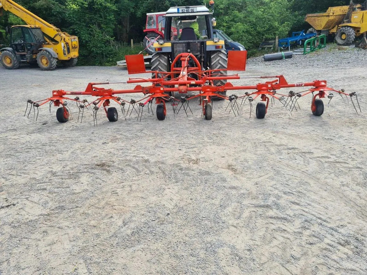 Sip Spider 680 Tedder - Prevrtač/ Grabuljač: slika 1 Sip Spider 680 Tedder - Prevrtač/ Grabuljač: slika 1