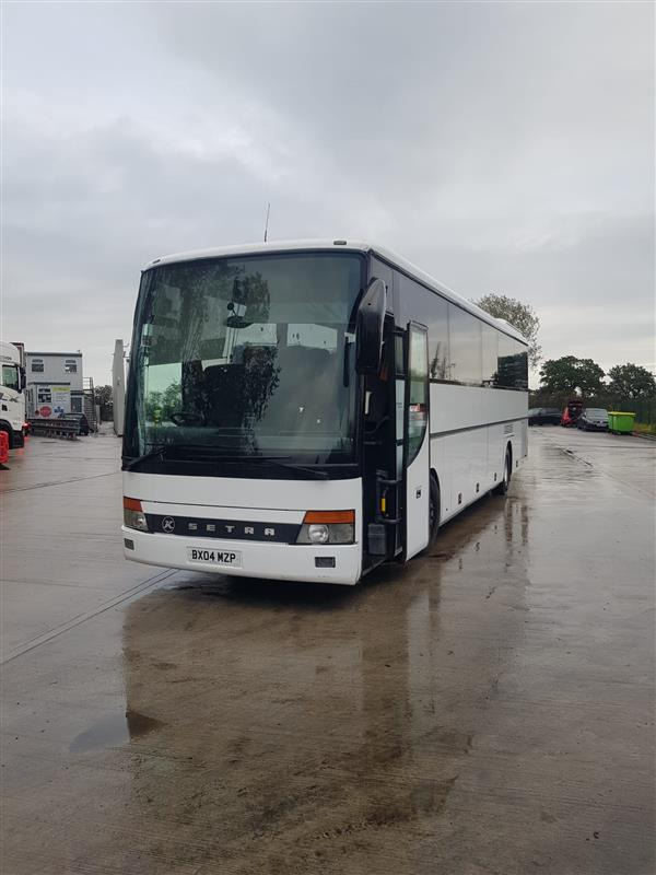 2004 Setra 315 GT 49 Seat coach, MOT November, 6 cylinder, 6 speed manual, excellent runner. - Turistički autobus: slika 1 2004 Setra 315 GT 49 Seat coach, MOT November, 6 cylinder, 6 speed manual, excellent runner. - Turistički autobus: slika 1