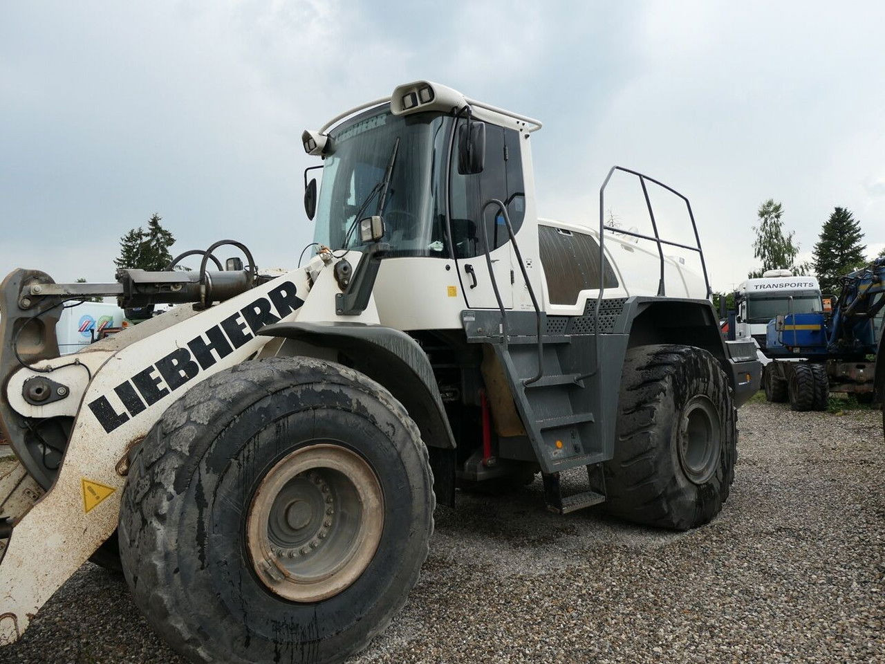 Liebherr L 576 - Utovarivač točkaš: slika 4 Liebherr L 576 - Utovarivač točkaš: slika 4