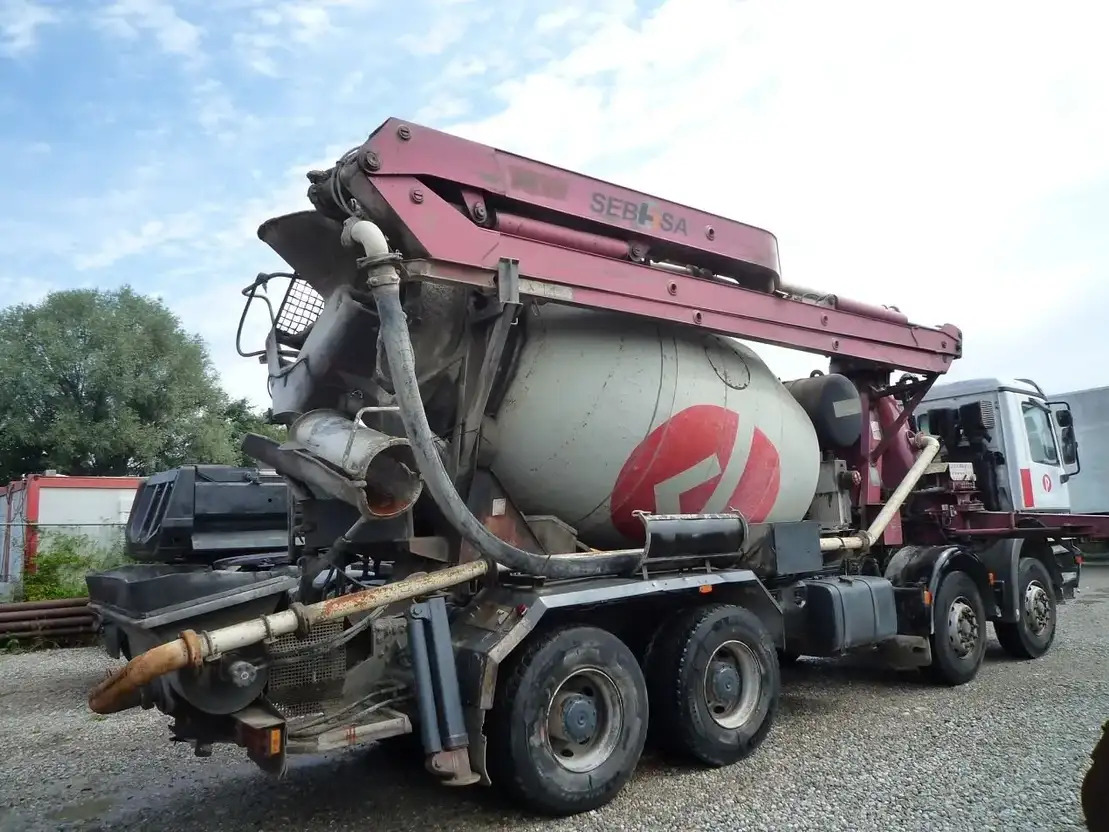 Mercedes-Benz Actros 4141  Mercedes-Benz Actros 4141: slika 17