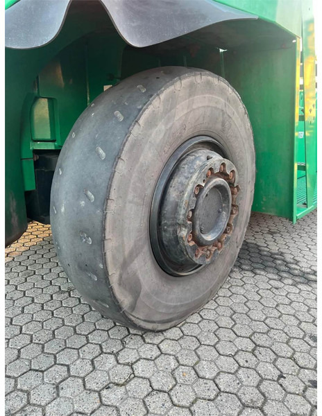 Hyster H23XM-12EC Hyster H23XM-12EC: slika 13 Hyster H23XM-12EC Hyster H23XM-12EC: slika 13