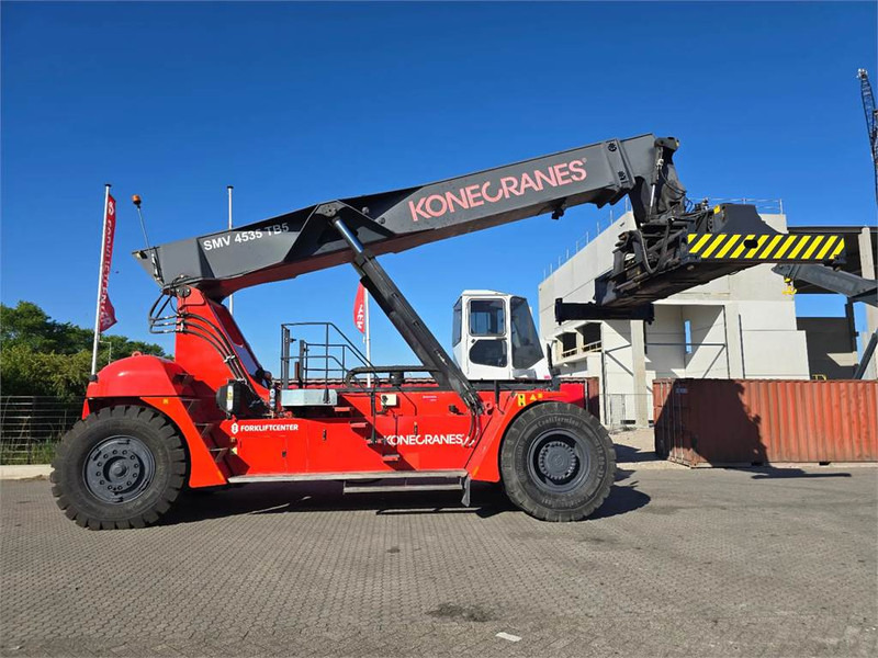 KONECRANES SMV 4535 TB5 - Dizalica za kontejnere: slika 1 KONECRANES SMV 4535 TB5 - Dizalica za kontejnere: slika 1