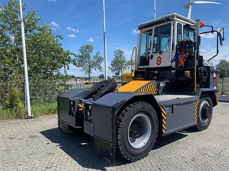 Mafi HD445 4x4 - Terminalni traktor: slika 5 Mafi HD445 4x4 - Terminalni traktor: slika 5