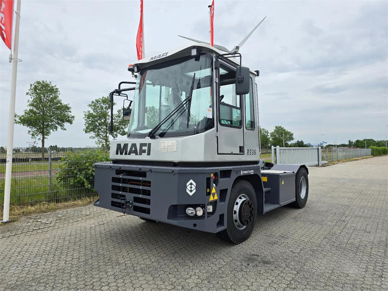 Mafi R336 4x4 - Terminalni traktor: slika 2 Mafi R336 4x4 - Terminalni traktor: slika 2