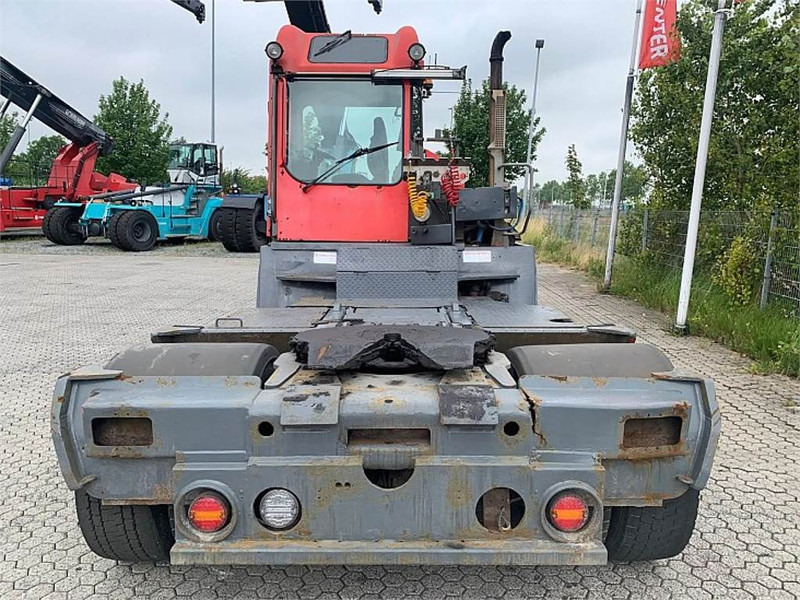 Terberg RT222 4x4 - Terminalni traktor: slika 5 Terberg RT222 4x4 - Terminalni traktor: slika 5