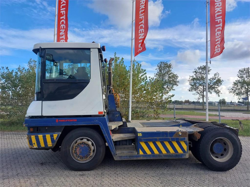 Terberg RT283 4x4 - Terminalni traktor: slika 4 Terberg RT283 4x4 - Terminalni traktor: slika 4