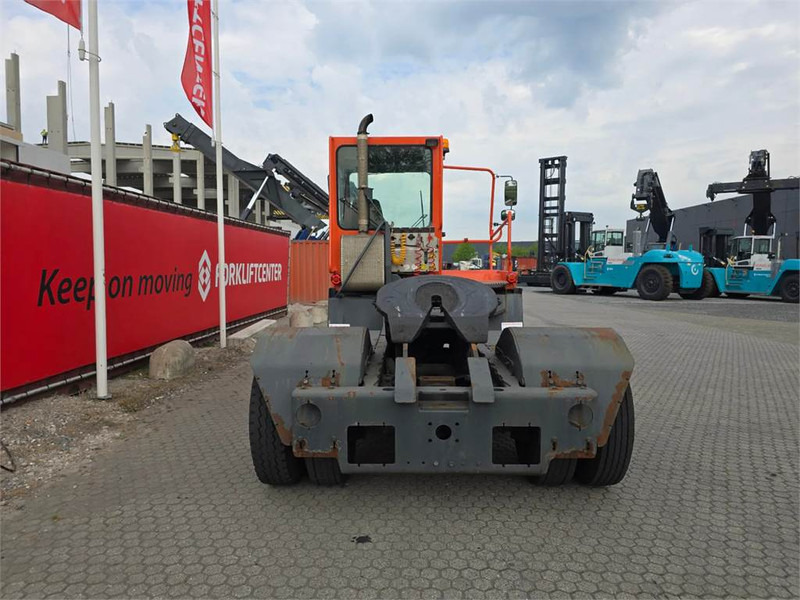 Terberg YT182 - Terminalni traktor: slika 5 Terberg YT182 - Terminalni traktor: slika 5