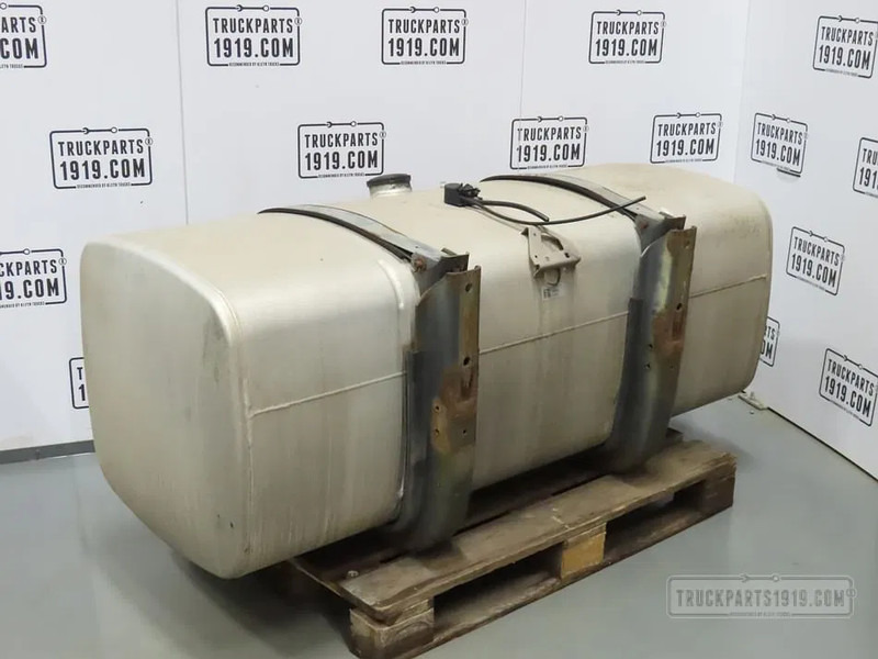 DAF 1681826 Brandstoftank + steunen 620L - Rezervoar za gorivo za Kamion: slika 2 DAF 1681826 Brandstoftank + steunen 620L - Rezervoar za gorivo za Kamion: slika 2