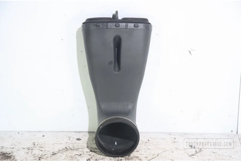 Iveco Body & Chassis Parts Lucht filter buis - Sistem za usis vazduha za Kamion: slika 1 Iveco Body & Chassis Parts Lucht filter buis - Sistem za usis vazduha za Kamion: slika 1