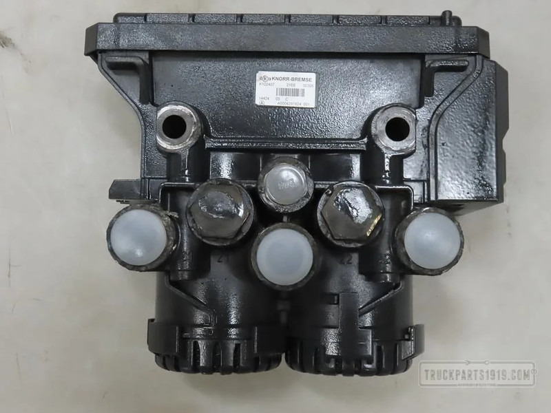 Mercedes-Benz Brake System Achteras EBS modulator MB MP4 - Delovi kočnica za Kamion: slika 1 Mercedes-Benz Brake System Achteras EBS modulator MB MP4 - Delovi kočnica za Kamion: slika 1