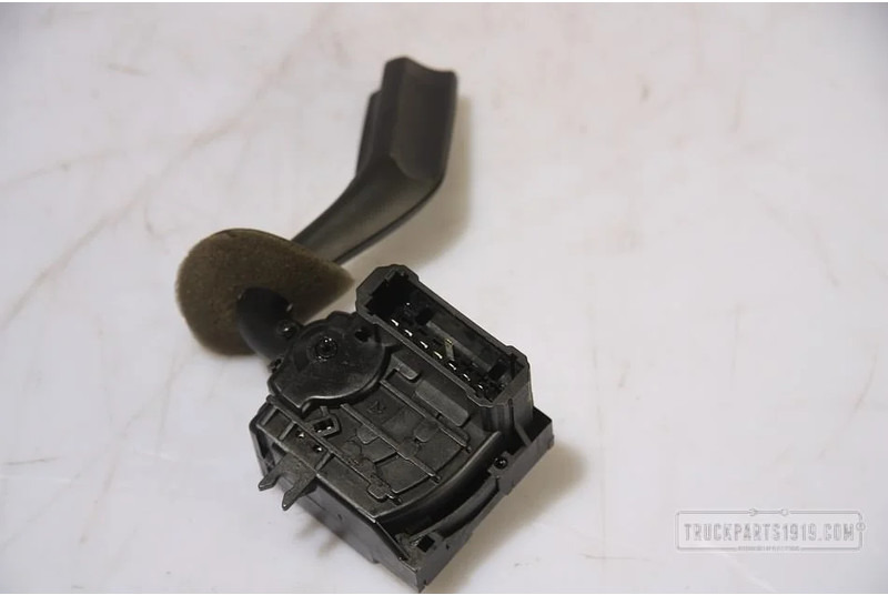 Renault Electrical System Motorremschakelaar Renault - Prekidač upravljačkog stuba za Kamion: slika 2 Renault Electrical System Motorremschakelaar Renault - Prekidač upravljačkog stuba za Kamion: slika 2