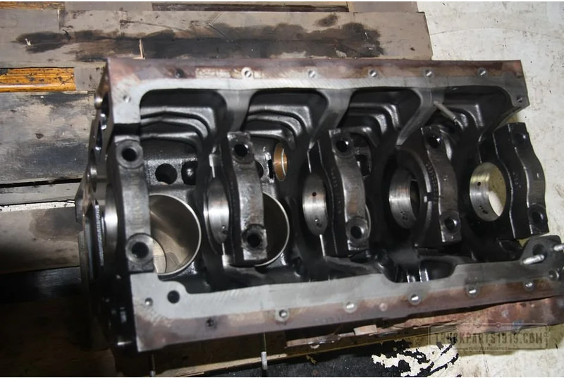 Renault Engines & Parts Renault DCI4 Motorblok Gebr. - Cilindar blok za Kamion: slika 3 Renault Engines & Parts Renault DCI4 Motorblok Gebr. - Cilindar blok za Kamion: slika 3