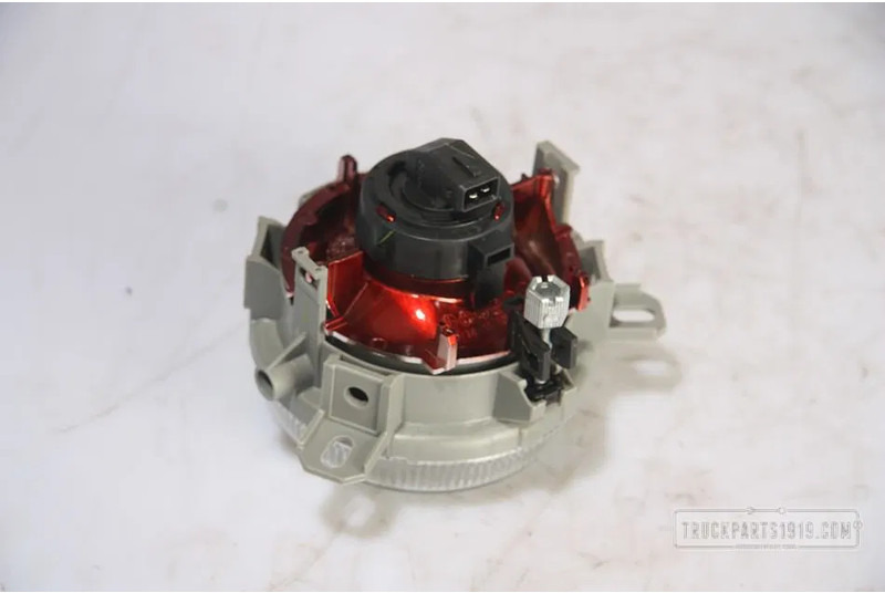 Renault Magnum 7420881197 Mistlamp - Svetla za maglu za Kamion: slika 2 Renault Magnum 7420881197 Mistlamp - Svetla za maglu za Kamion: slika 2