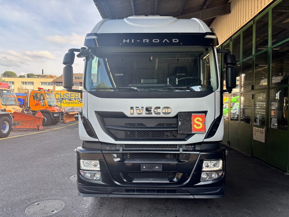 IVECO 190S40 Stralis - Kamion sa ceradom: slika 3 IVECO 190S40 Stralis - Kamion sa ceradom: slika 3