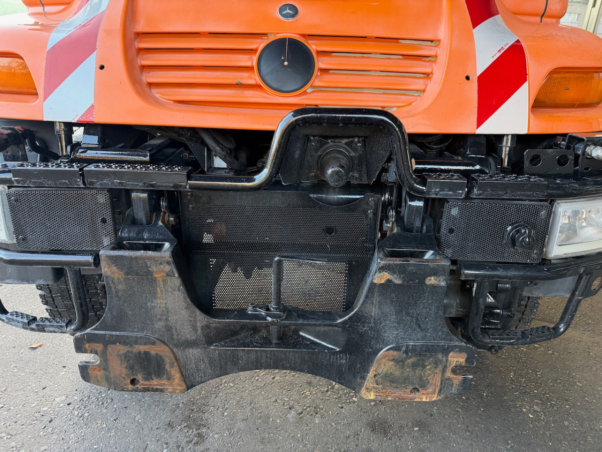 UNIMOG U400 - Korisno/ Posebno vozilo: slika 5 UNIMOG U400 - Korisno/ Posebno vozilo: slika 5