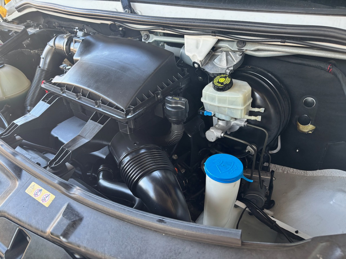 Dostavno vozilo sa otvorenom sandukom, Dostavno vozilo sa duplom kabinom MERCEDES 316 CDI: slika 19