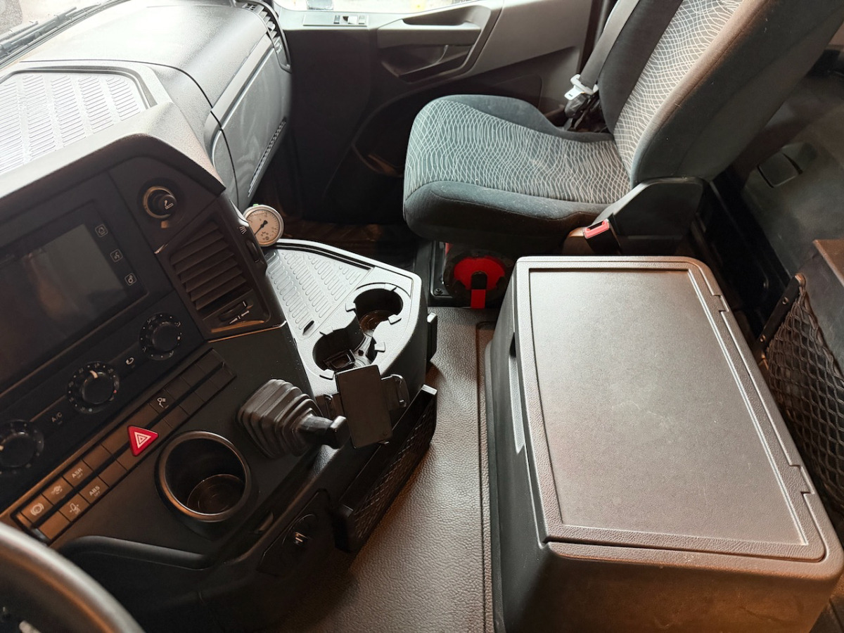 MERCEDES Arocs 4451 - Istovarivač: slika 5 MERCEDES Arocs 4451 - Istovarivač: slika 5