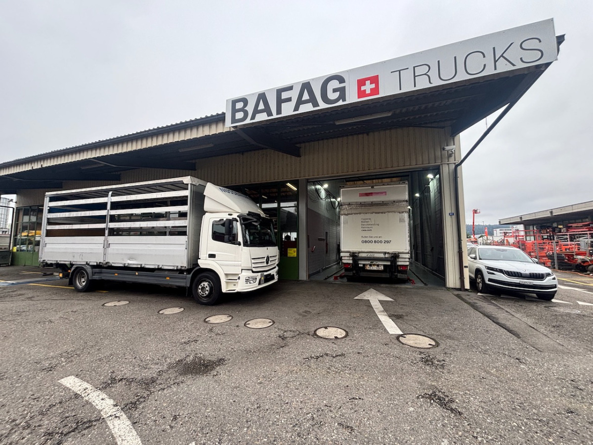 MERCEDES Atego 1530 - Kamion sa tovarnim sandukom: slika 2 MERCEDES Atego 1530 - Kamion sa tovarnim sandukom: slika 2