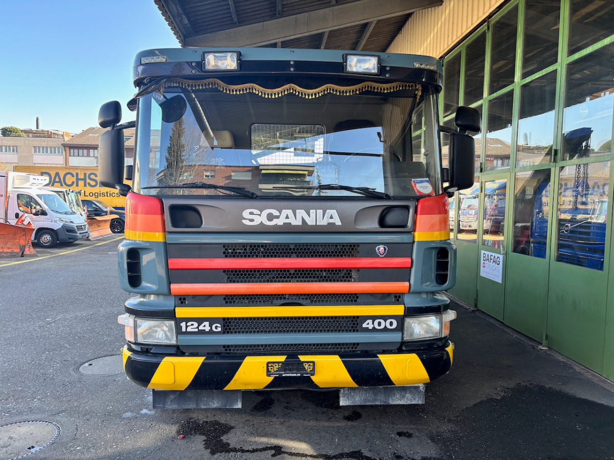 SCANIA P124 - Kamion za utovaranje kontejnera: slika 3 SCANIA P124 - Kamion za utovaranje kontejnera: slika 3