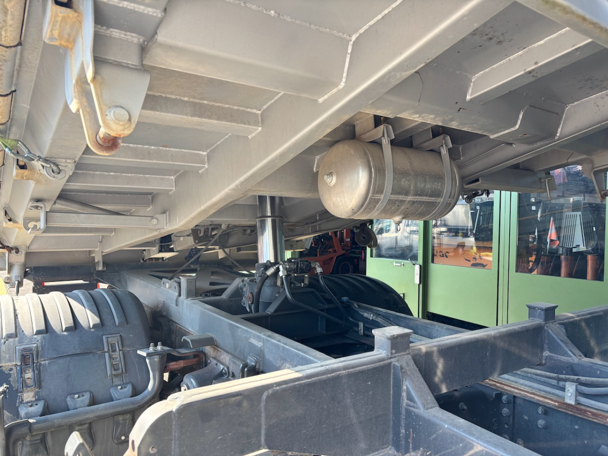 SCANIA R 380 CB4x2 - Istovarivač: slika 5 SCANIA R 380 CB4x2 - Istovarivač: slika 5