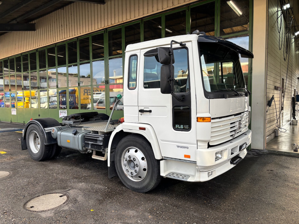 VOLVO FL6H615 - Tegljač: slika 1 VOLVO FL6H615 - Tegljač: slika 1