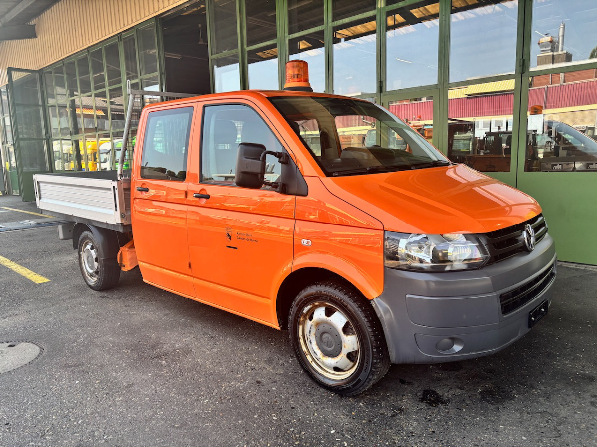 VW T5 Transporter - Dostavno vozilo sa otvorenom sandukom: slika 1 VW T5 Transporter - Dostavno vozilo sa otvorenom sandukom: slika 1