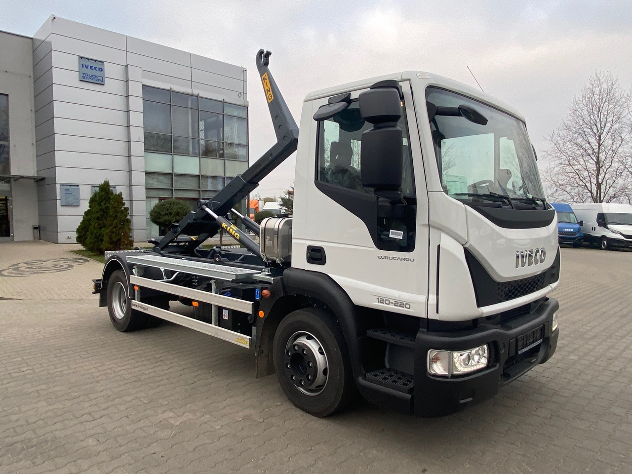 Iveco Eurocargo 120-220 ML120E22/P - Kamion sa hidrauličnom kukom: slika 4 Iveco Eurocargo 120-220 ML120E22/P - Kamion sa hidrauličnom kukom: slika 4