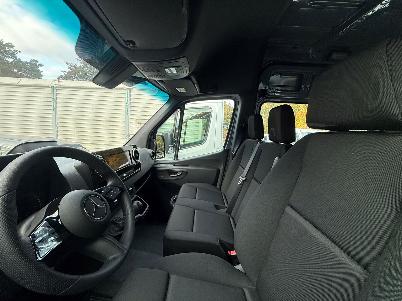 Mercedes-Benz Sprinter 317 L3H2 6-Sitzer - Furgon, Dostavno vozilo sa duplom kabinom: slika 5 Mercedes-Benz Sprinter 317 L3H2 6-Sitzer - Furgon, Dostavno vozilo sa duplom kabinom: slika 5
