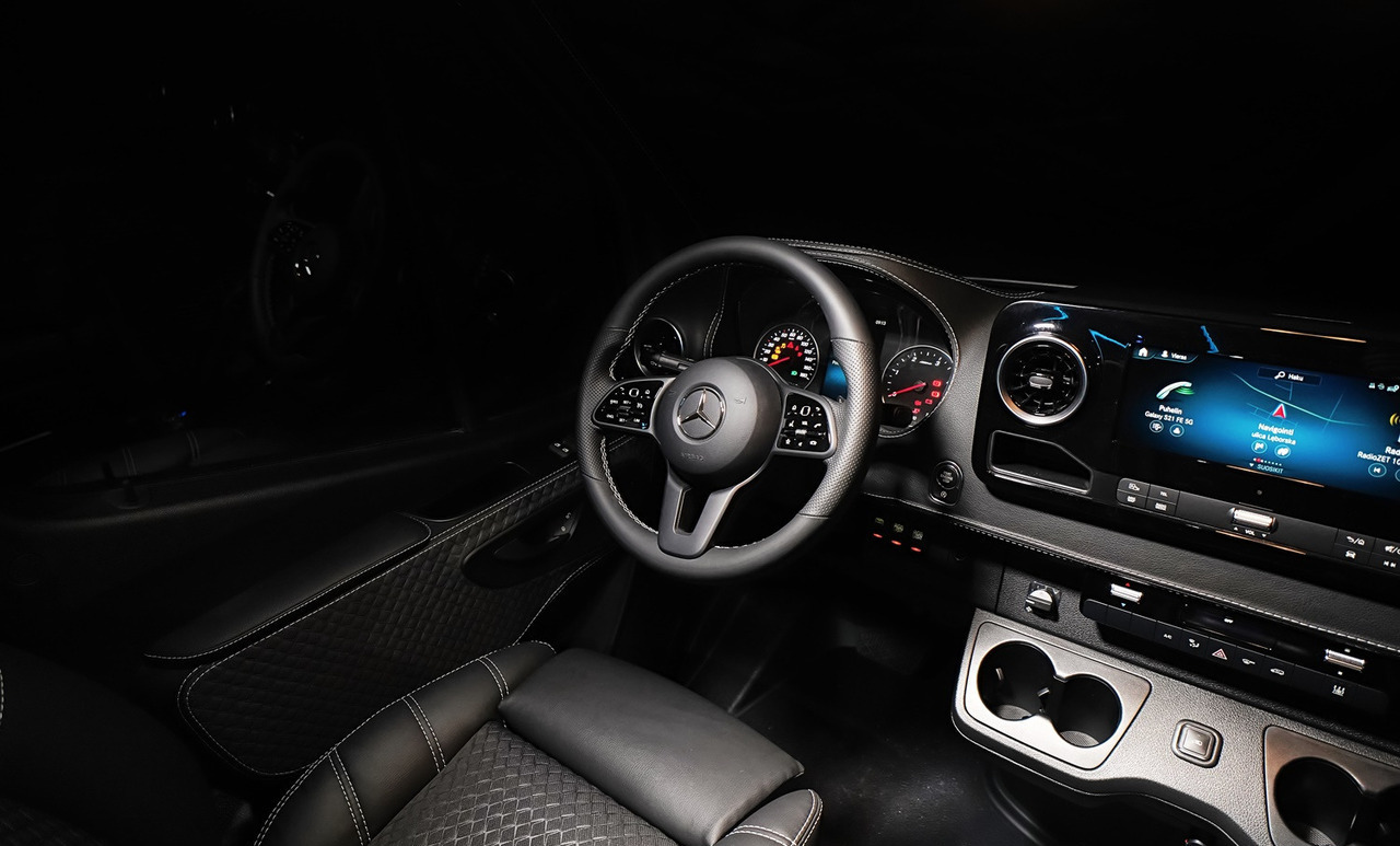 Mercedes Sprinter 319 Busconcept L3H2 9-Sitze - Minibus, Putnički kombi: slika 4 Mercedes Sprinter 319 Busconcept L3H2 9-Sitze - Minibus, Putnički kombi: slika 4