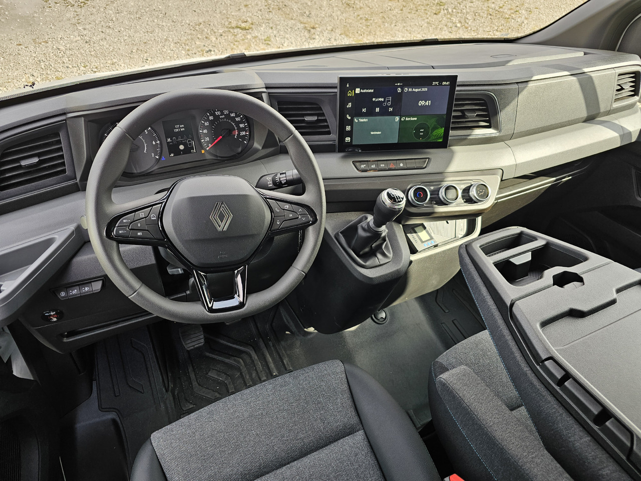 Renault Master 170 8PAL Schlafkabine Webasto - Dostavno vozilo sa ceradom: slika 5 Renault Master 170 8PAL Schlafkabine Webasto - Dostavno vozilo sa ceradom: slika 5