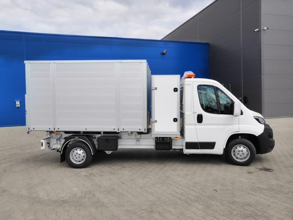 Renault Master 170 Kipper - Dostavno vozilo istovarivač: slika 2 Renault Master 170 Kipper - Dostavno vozilo istovarivač: slika 2