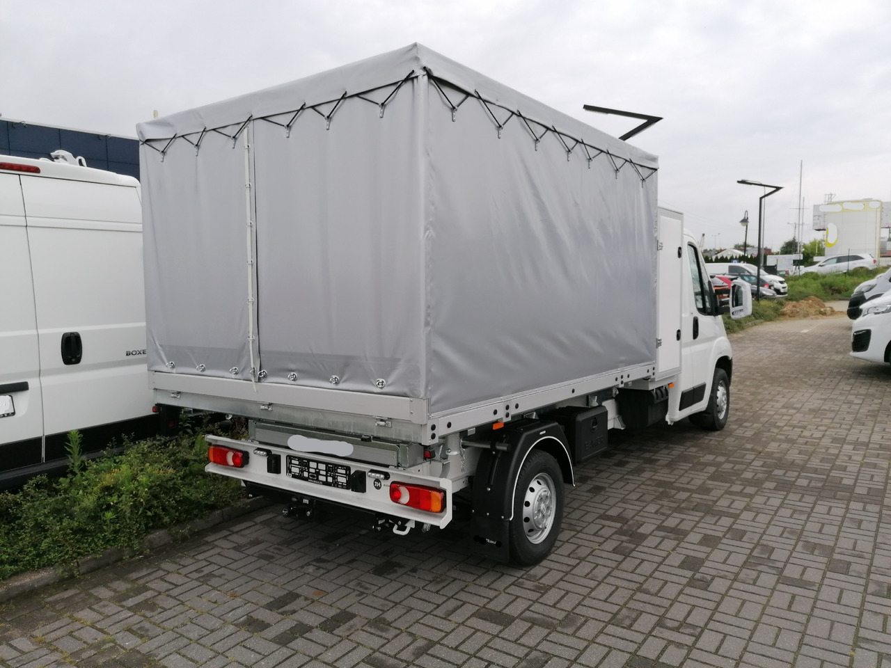 Renault Master 170 Kipper - Dostavno vozilo istovarivač: slika 3 Renault Master 170 Kipper - Dostavno vozilo istovarivač: slika 3