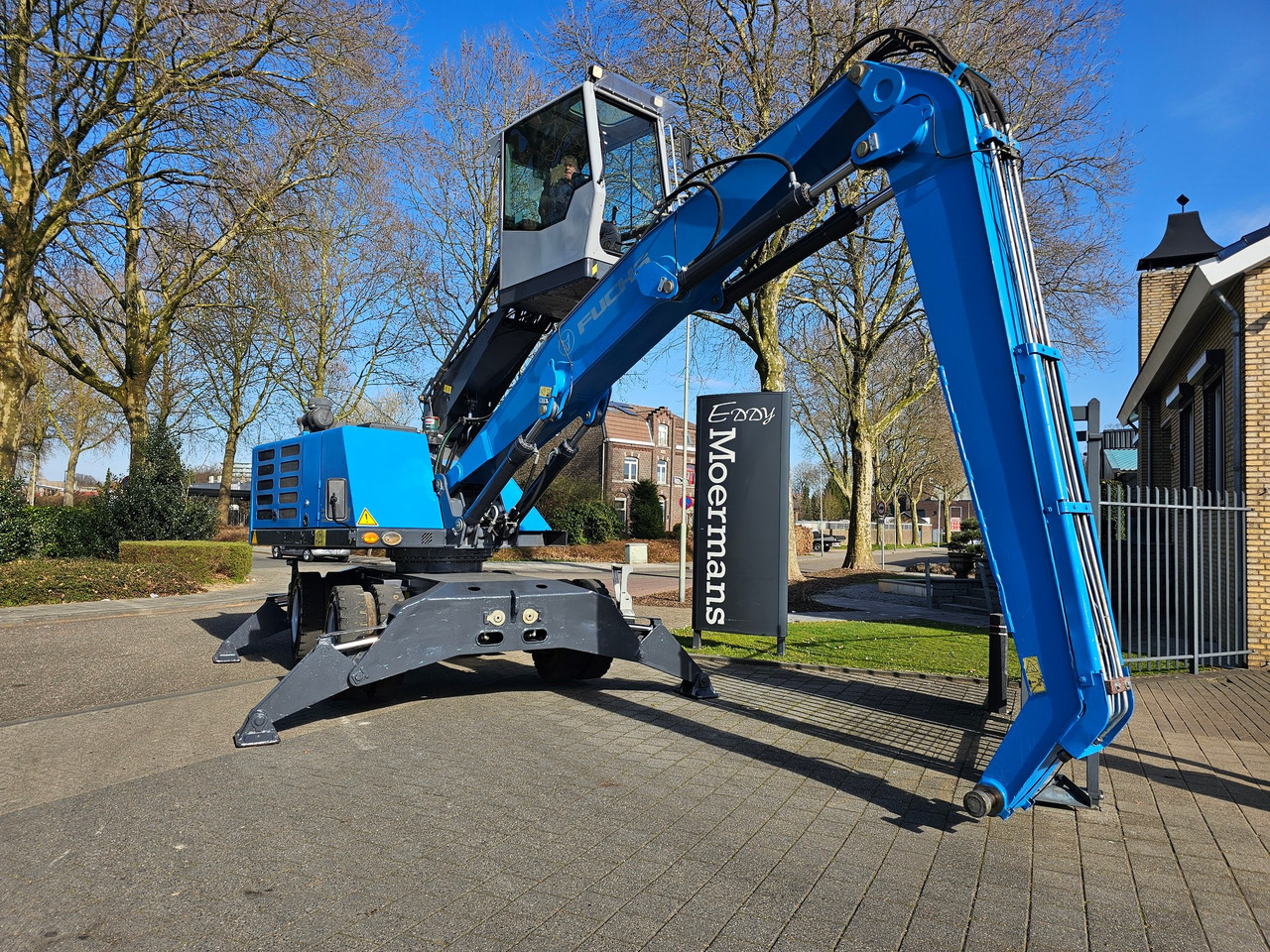 Fuchs MHL 320 With Multi Purpose Stick And Magnet System - Bager za obradu otpada/ Industrije: slika 1 Fuchs MHL 320 With Multi Purpose Stick And Magnet System - Bager za obradu otpada/ Industrije: slika 1